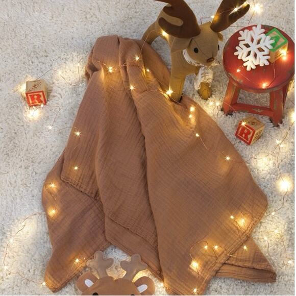 Parent's Choice Brown Reindeer Xmas Swaddle Set, Swaddle Baby Blanket and Beanie - Picture 5 of 8